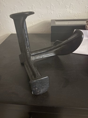 Antique cast iron - cast,