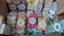 JOB LOT OF 30 PACKS WAX MELTS