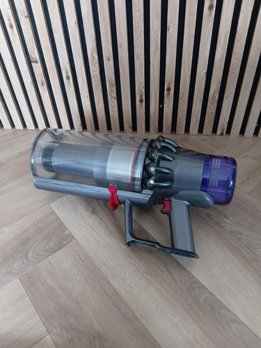 Dyson v11 outsize main - outsize,