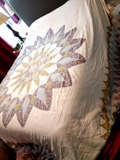 VINTAGE PATCHWORK QUILT  King