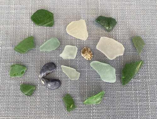 Mixed sea glass pieces - mixed,
