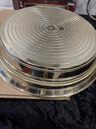 Wedding cake stand - wedding/cake, circle