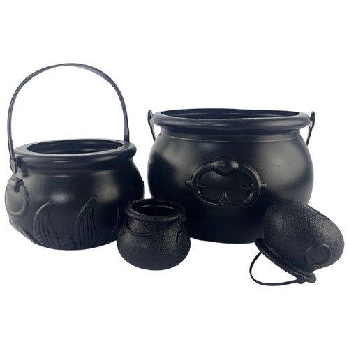 Horror plastic cauldron - plastic,