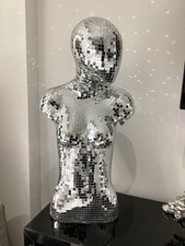 Mirror Mannequin