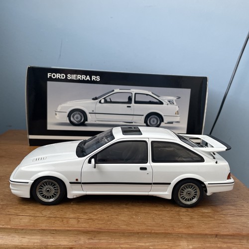 Autoart millennium 18 - autoart, 1:18