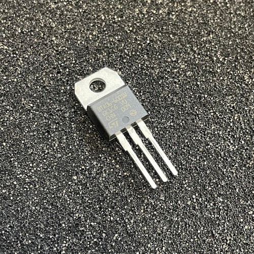 Bta06 600swrg stm - bta06-600swrg,, triac
