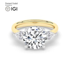Round Diamond Trilogy Ring 14k