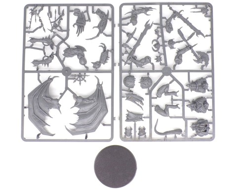 Warhammer 40k chaos daemon - warhammer,