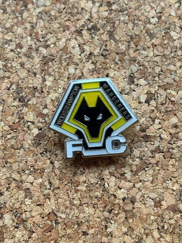 English league metal enamel - /,