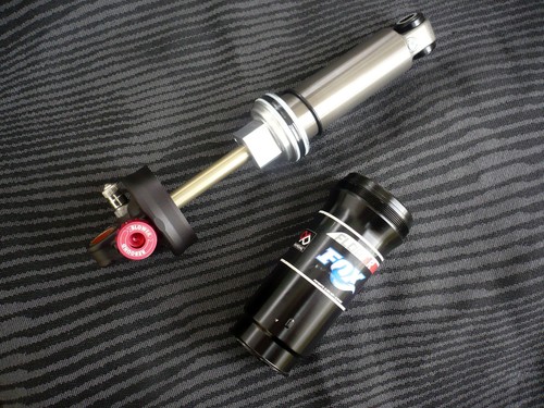 Fox float air shock 200mm - r,