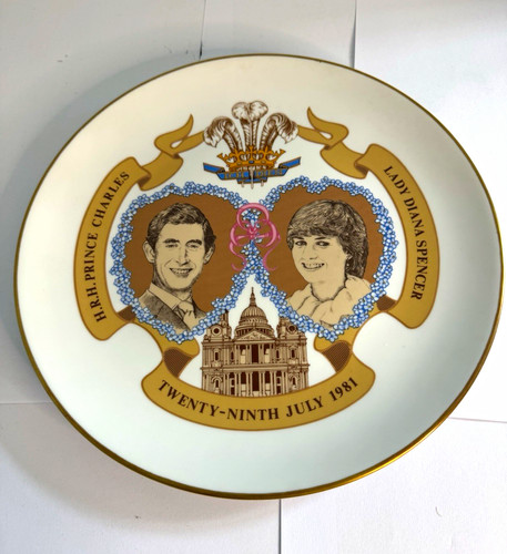 Royal worcester commemorative - worcester,