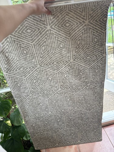 Roman blind grey and cream - in,
