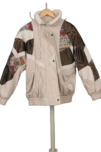 Innovations izzi vintage - by,