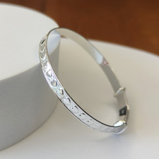 925 Sterling Silver Heart Baby Bangle - Expanding Bangle for Babies, Toddlers