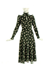 V&A postcard:  DRESS by BARBARA HULANICKI - BIBA 1969