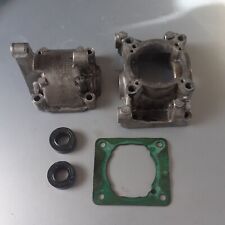 STIHL KM55 PETROL STRIMMER MULTI TOOL KOMBI Lower Enging Crankcase Seals Gasket