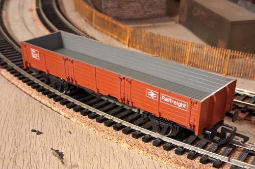 Hornby railfreight brown - br,