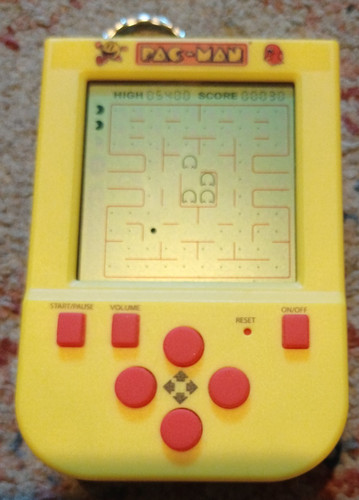 Pac man electronic handheld - electronic,