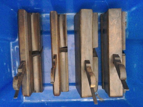 Vintage antique wood moulding - vintage/,