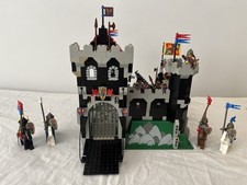 LEGO 6086 Black Knight’s Castle Vintage 99% Complete with Instructions