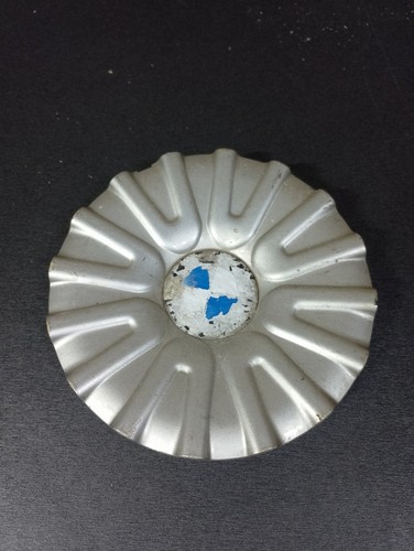 Multi spoke wheel centre cap - multi-spoke,