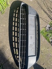 Ford Fiesta MK7 GRILL Front