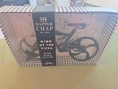Dapper chap bike pizza cutter - chap,