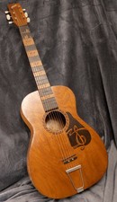 Supertone 'The Prep' 1940s Parlour sized acoustic guitar