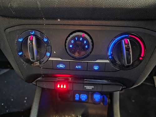 2018 hyundai i20 - hyundai, gb