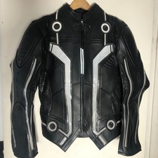 UD Replicas Universal Designs