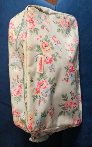Cath kidston wash make - up, bag