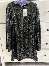 H&M Dark Green Long Sleeve