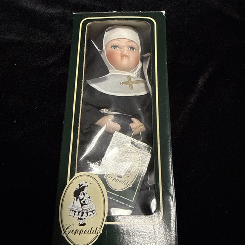 Geppeddo nun doll with - geppeddo, cross