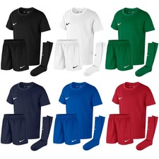 NIKE FOOTBALL KIT CHILDS -