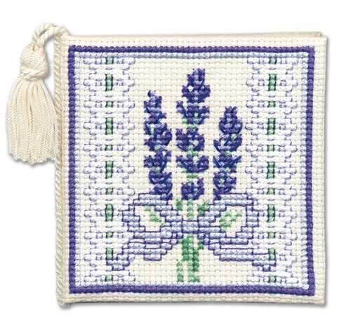 Victorian lavender needle - lavender, case