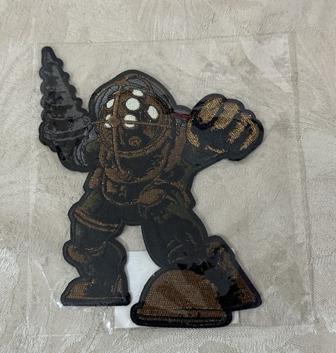 Bioshock big daddy iron on - 6",
