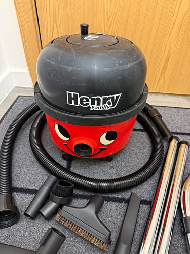 Henry family bagged - family,