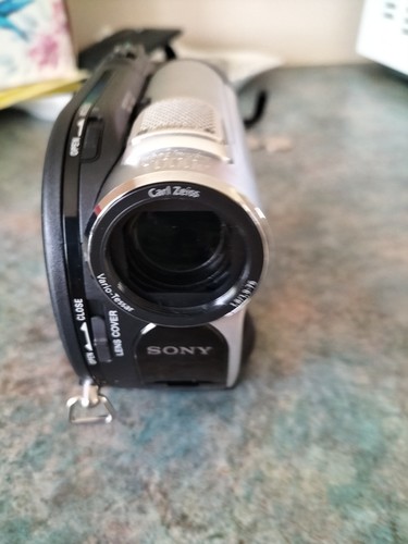 Sony handycam dcr dvd106e - sony,