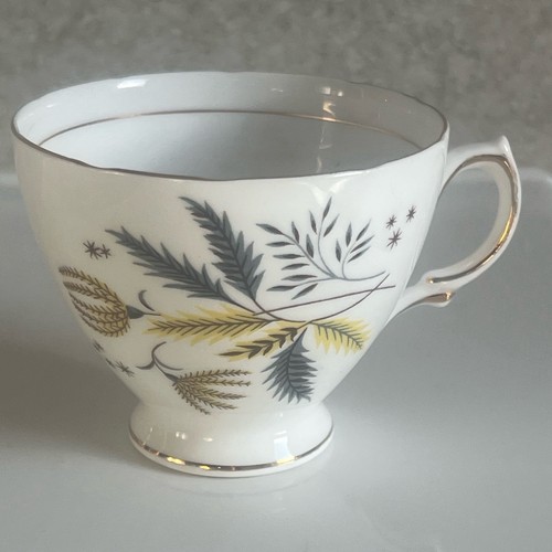Colclough stardust tea - “stardust”,