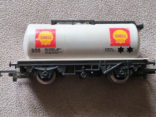 Model railway hornby gauge - oo,