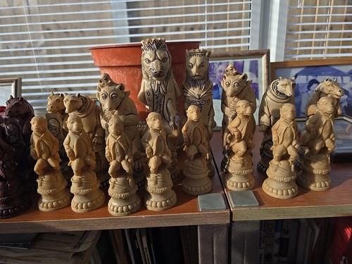 Vintage reynard the fox - fox, chess