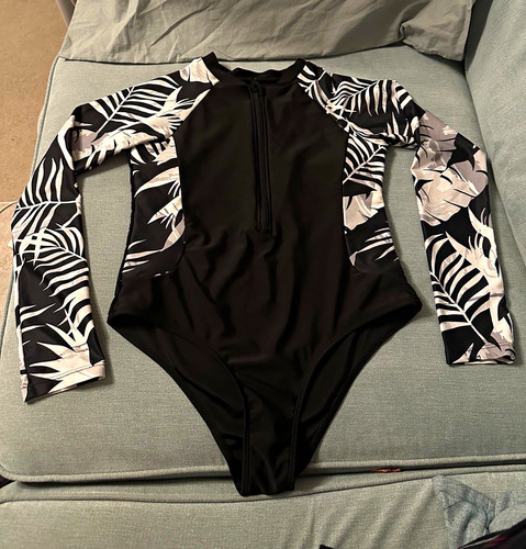 Women black white - women’s,