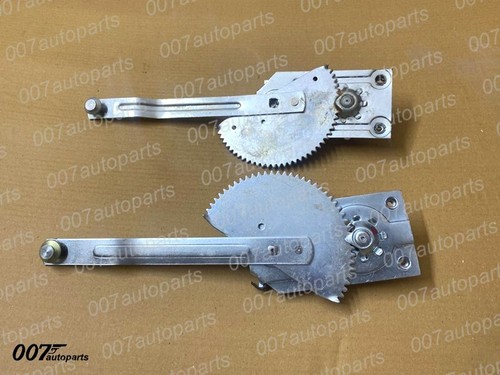 Rear rh door window - rh,