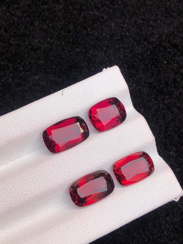30ct natural rhodolite - 12.30ct,