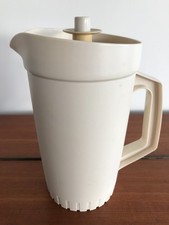 Vintage Tupperware Lemonade