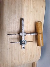 VINTAGE SADDLER LEATHER