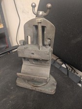 TUBE CLAMP/ CLAMPING ATTATCHMENT