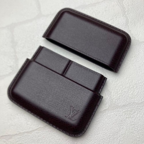 Louis vuitton m30734 taiga - louis,