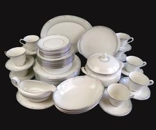 Royal Doulton Dinner Service Set VOGUE Sophistication Part 10 place setting 1985