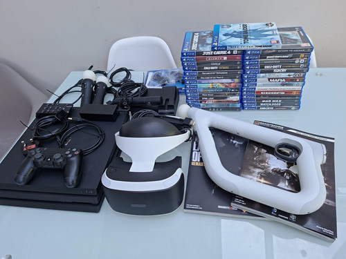 Sony playstation pro console - sony,